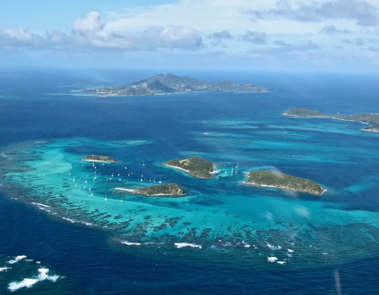 Tobago Cays — snorkelling et barrière de corail